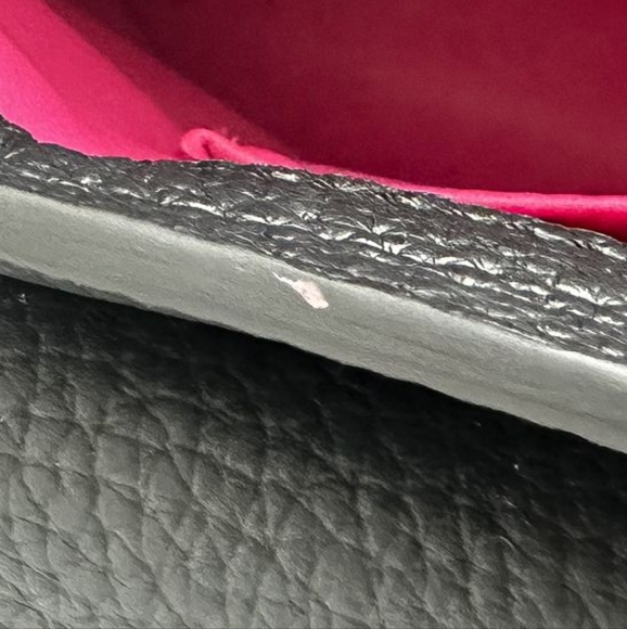 Authentic Louis Vuitton Capucines GM black Noir Tote Bag - Picture 10 of 12